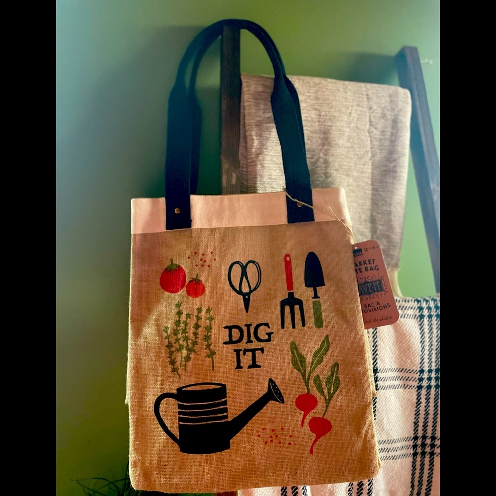 Dig it Market Tote Bag